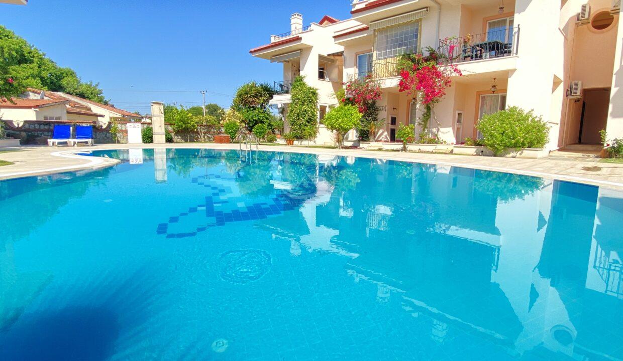 669C5A3F-DA3E-4A27-9578-7F24D8FC7EB7