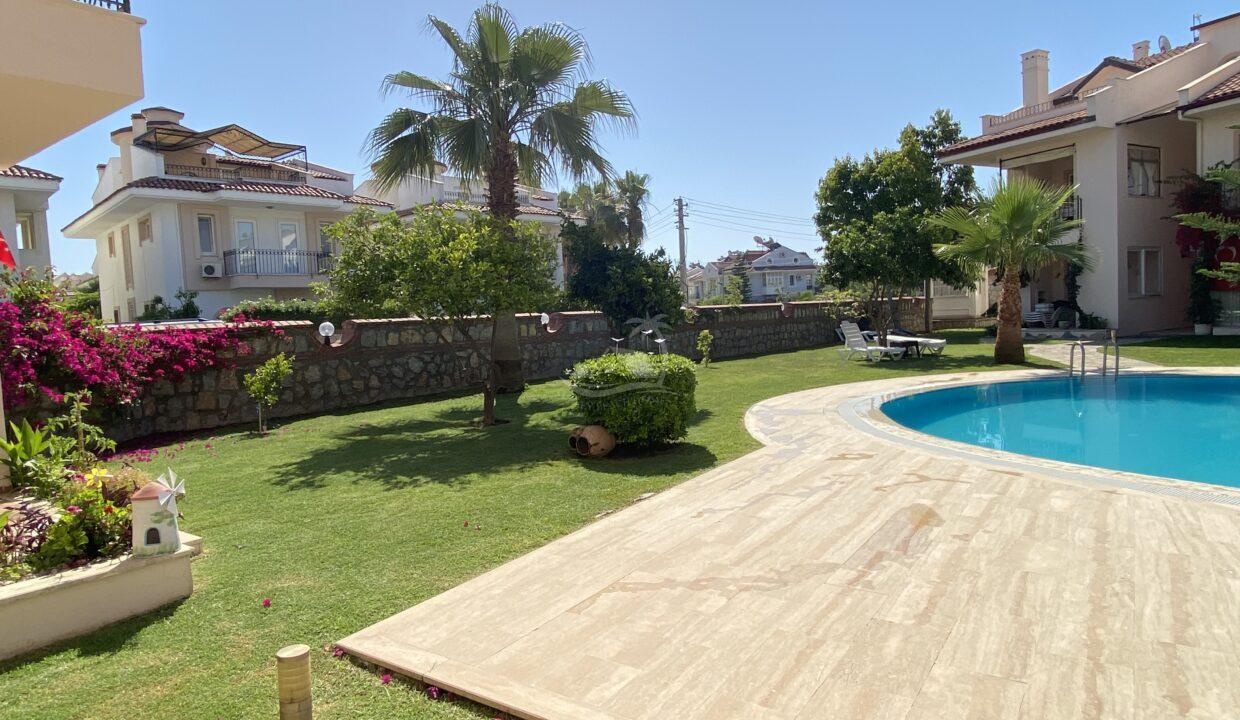 B1FF0853-8E59-4556-9530-34C66E500099