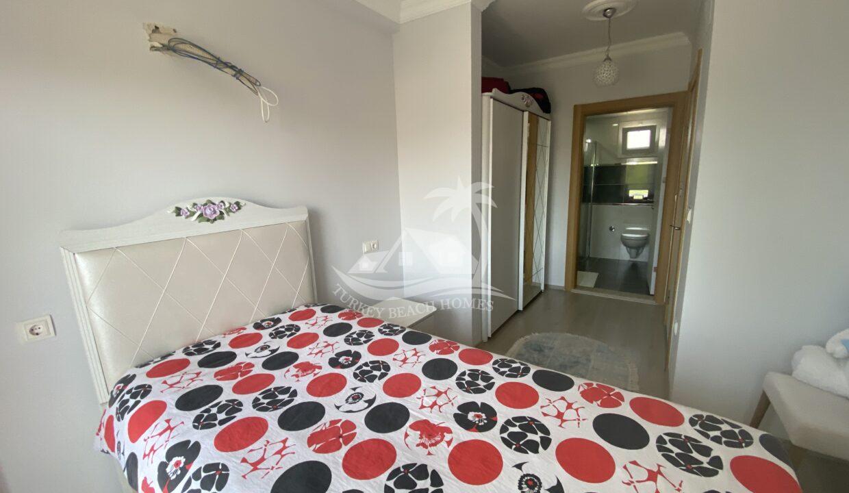 73C8E8FC-32FF-47D3-B20D-C2DE9BB9D3CE