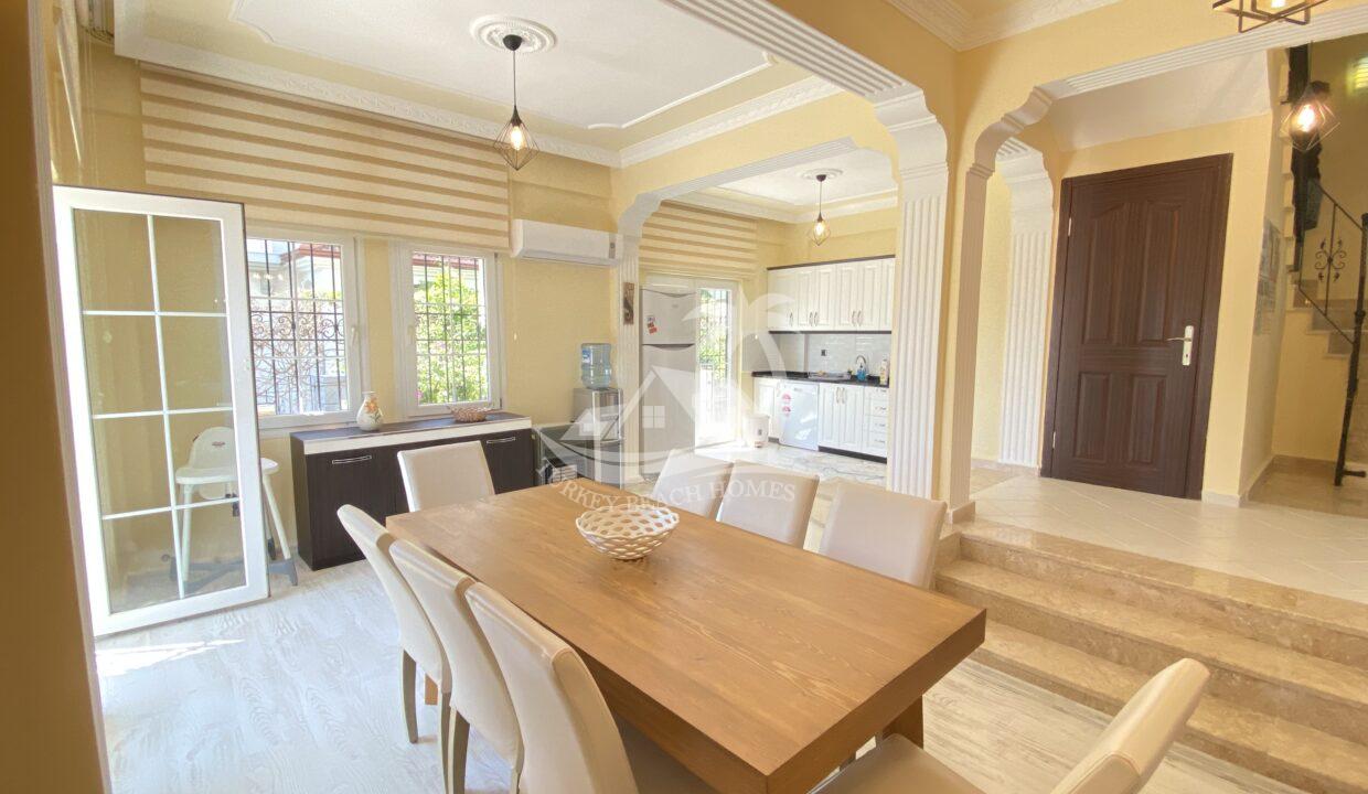 93B2F1E9-2090-4BEC-A7C4-570ED132D4D8