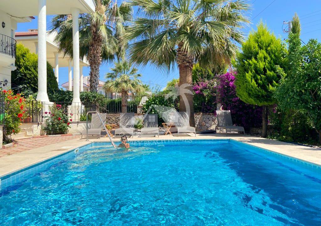 A40E5BA6-37D1-4948-A4C2-01C548EA5565