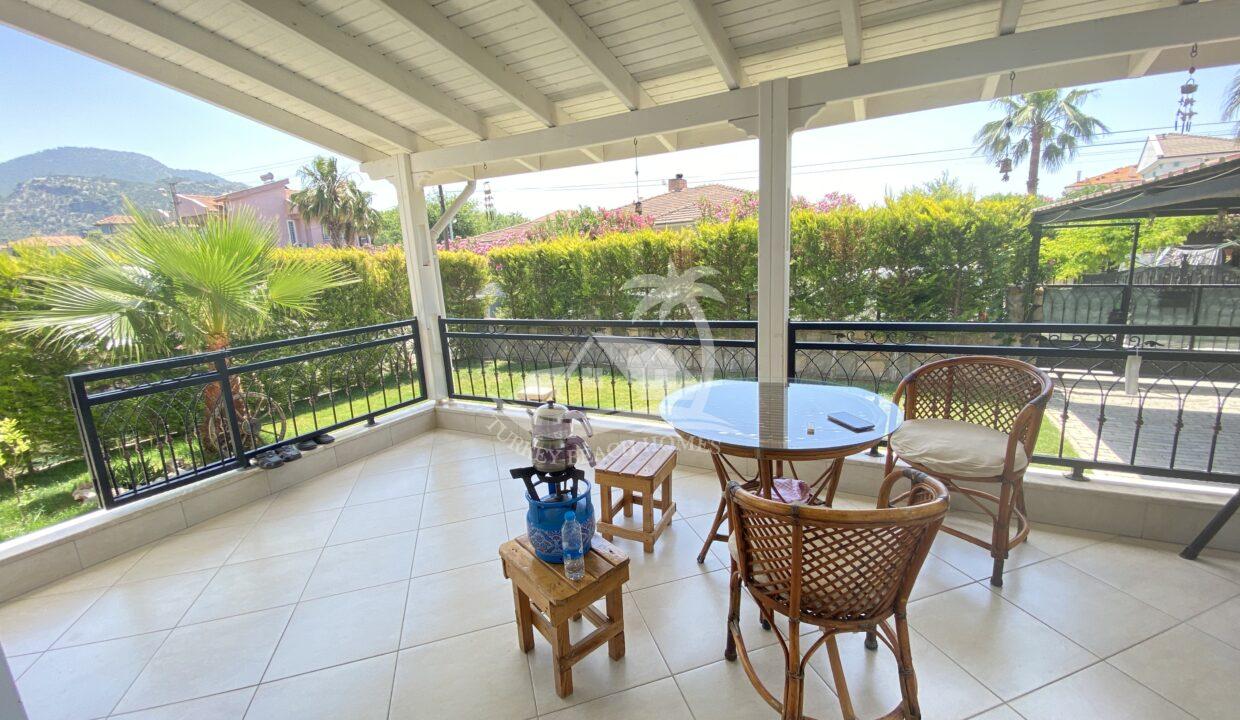 B6F770A9-F499-400E-AAED-FE42B0CAAE3E