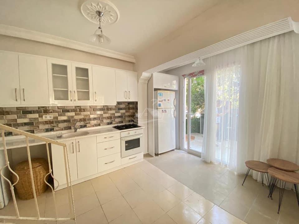 BF6343CD-AE06-4942-B486-7A70DE97B576