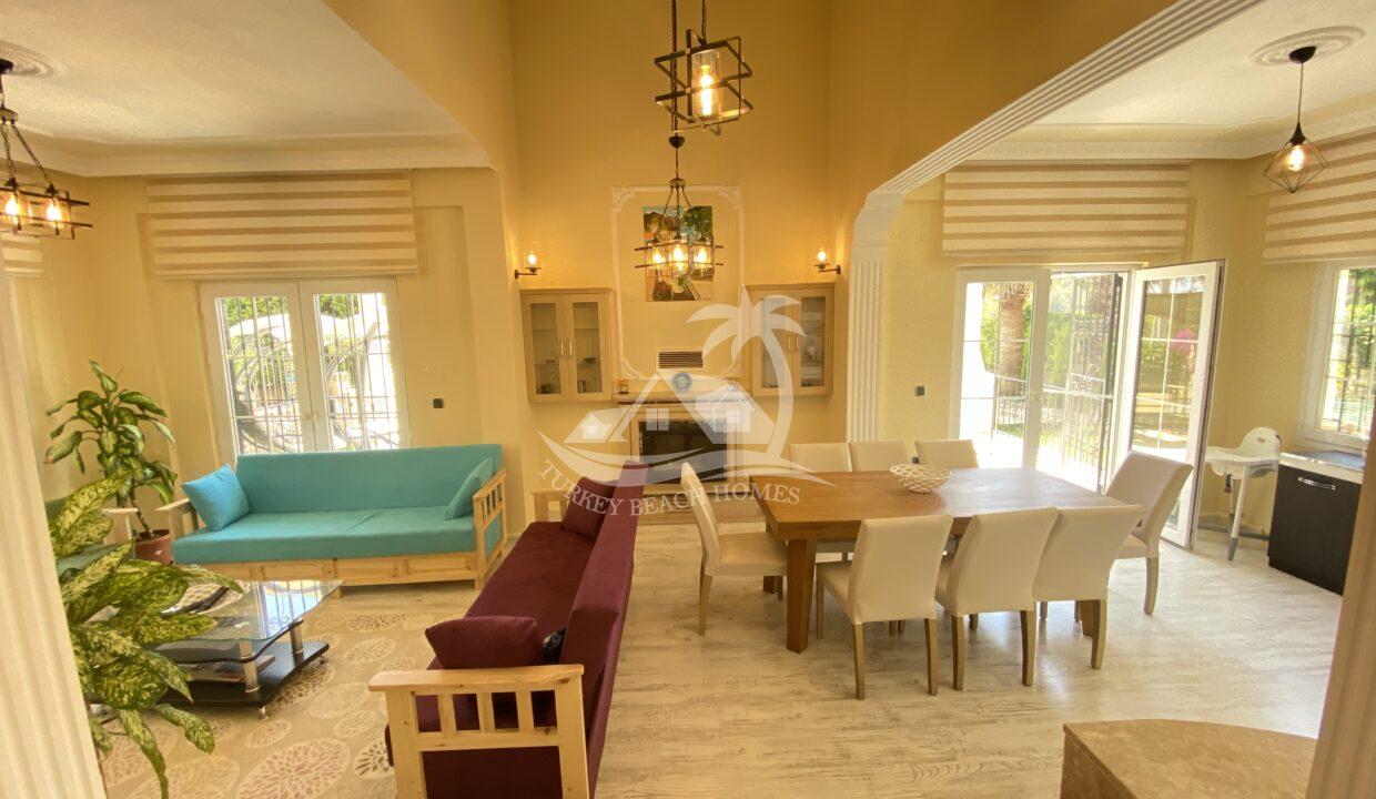 D0817927-B8AF-4364-AEAC-4C24302449FB