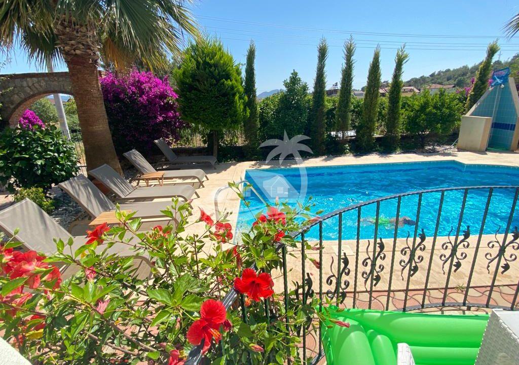 D6AF0E2A-E090-4C61-B3A5-758FBEC01215