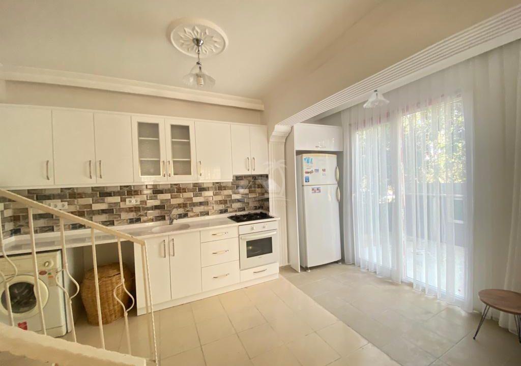 DD4E8456-5B8F-4475-938E-4E32280EB719