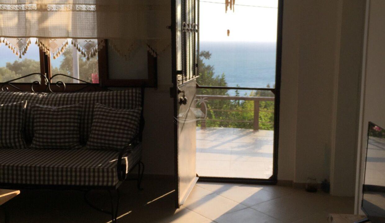 023790C3-58D5-4790-8315-82D4521113CF