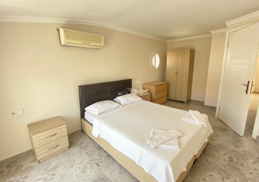 08730B06-C3B6-42C6-B3EC-A183C9291E9F