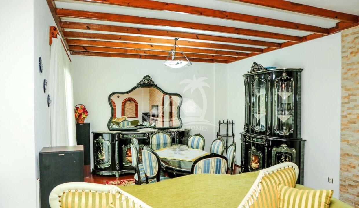 2997FF30-5B71-4E9A-8331-787B05096AA7