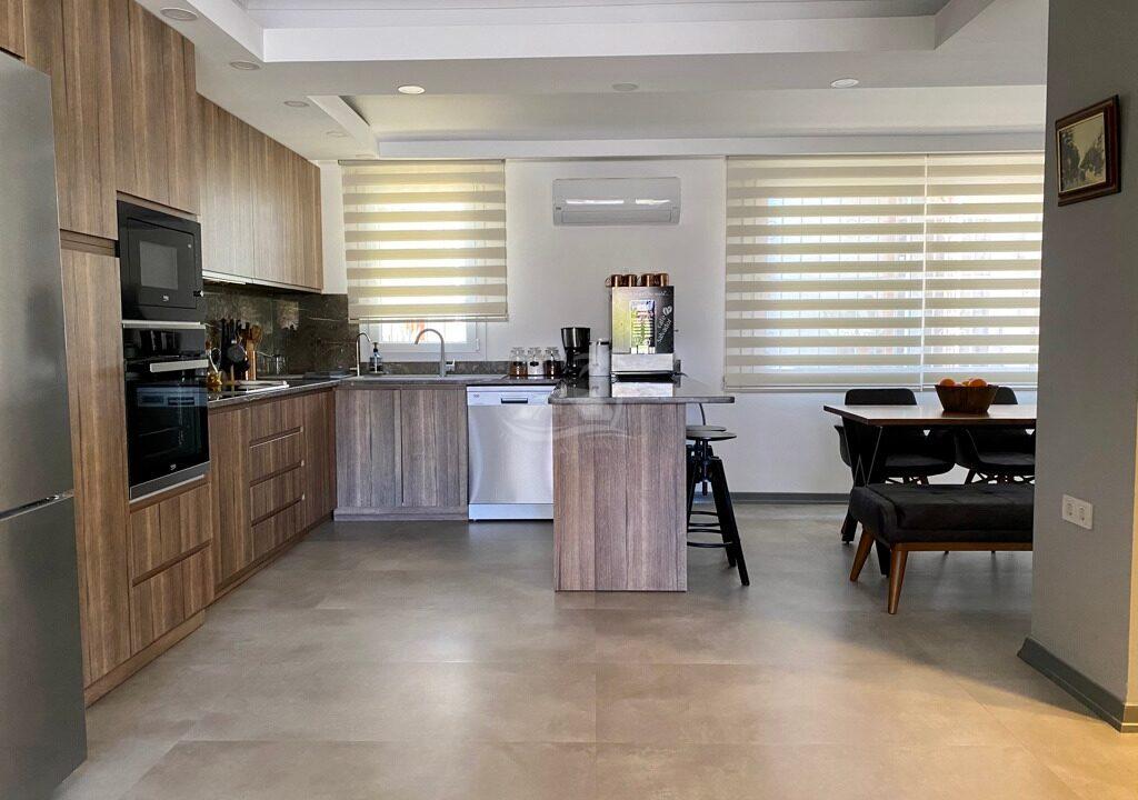 4340a3e5-5d14-4698-b479-fd1cfdd19bd0