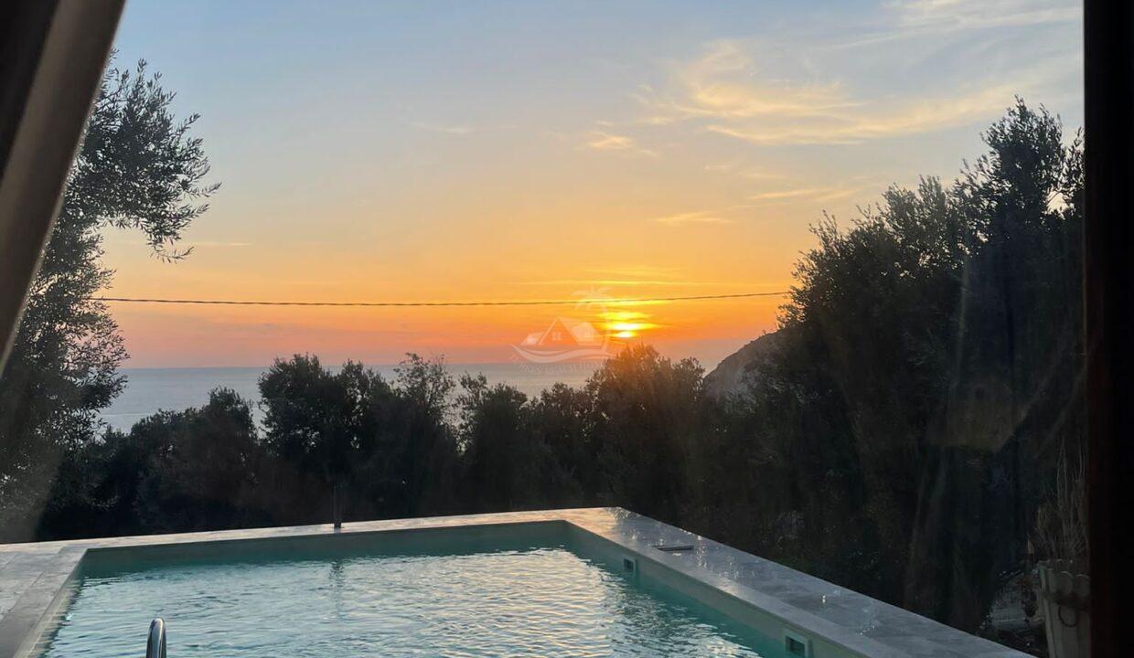 45E80838-E56A-4242-9101-3BB4E7ACFC05