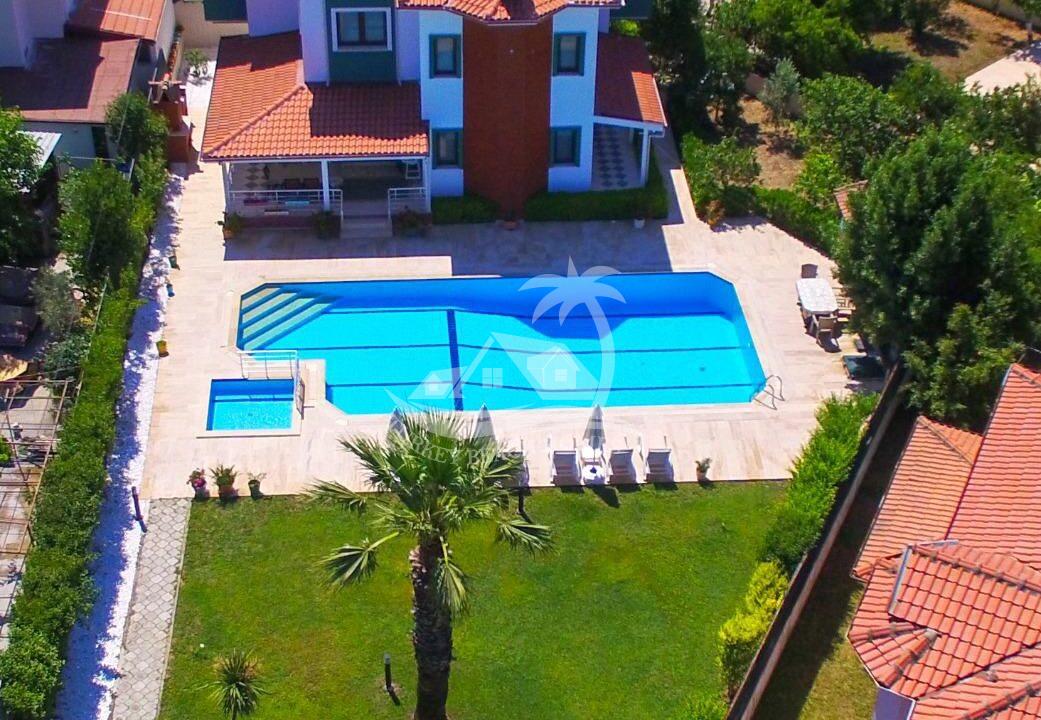 4A5AB4FC-6C06-46BC-9DE2-BE9298E8207E