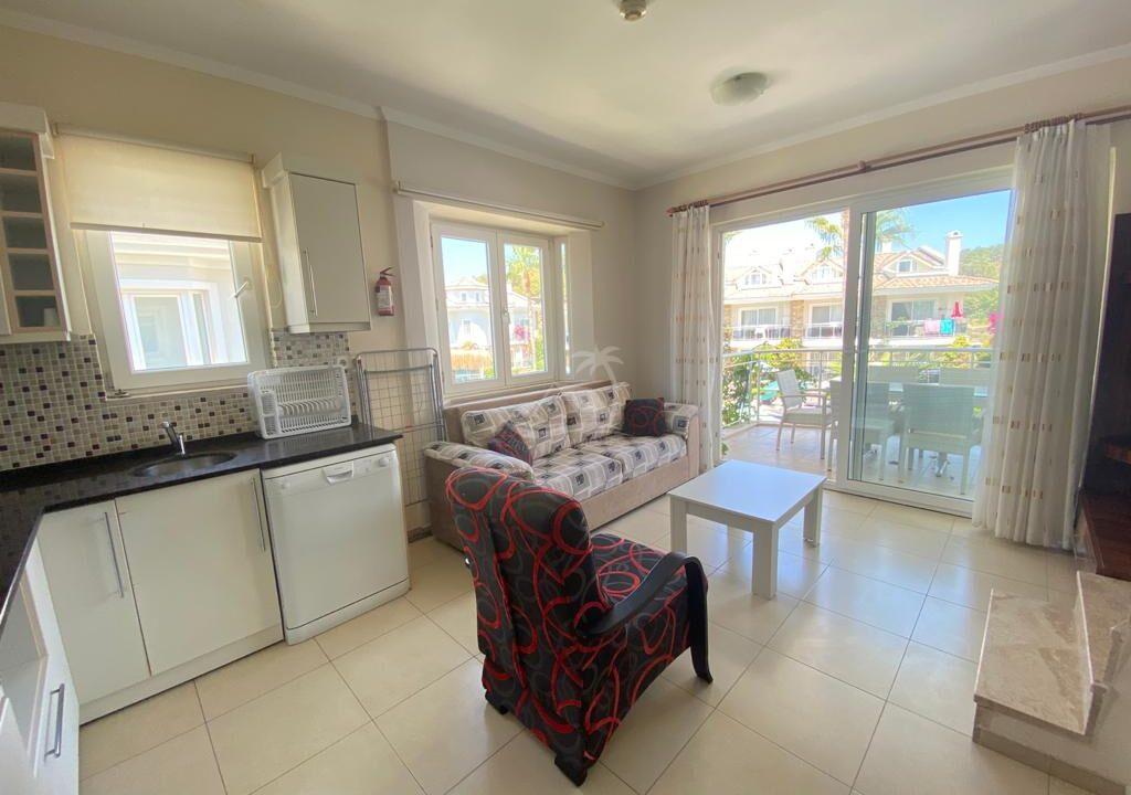 85ED4599-11E9-4354-80DC-8C094AC1919C