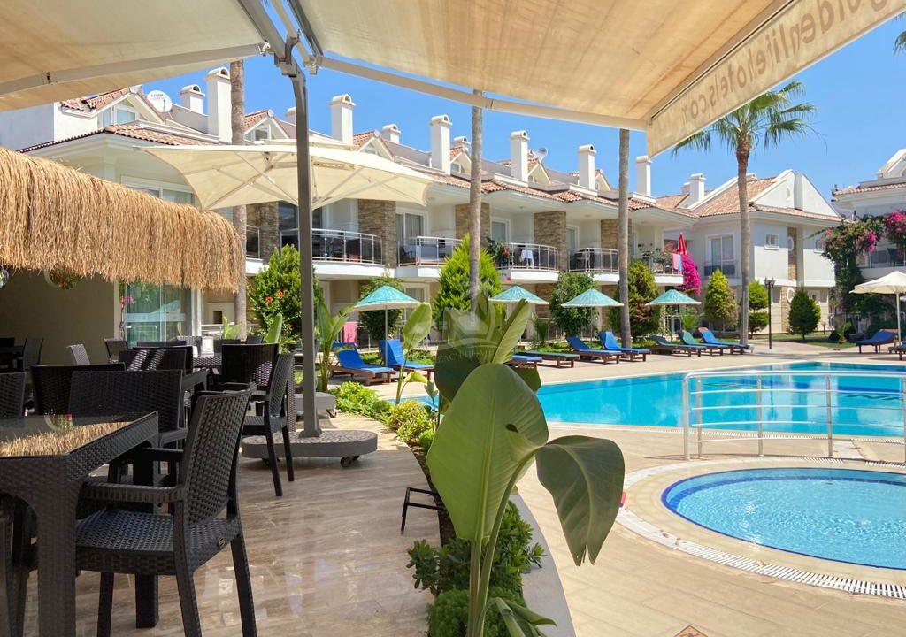 8C8CB386-A2DA-4D31-995C-3C1E94F8C7D9