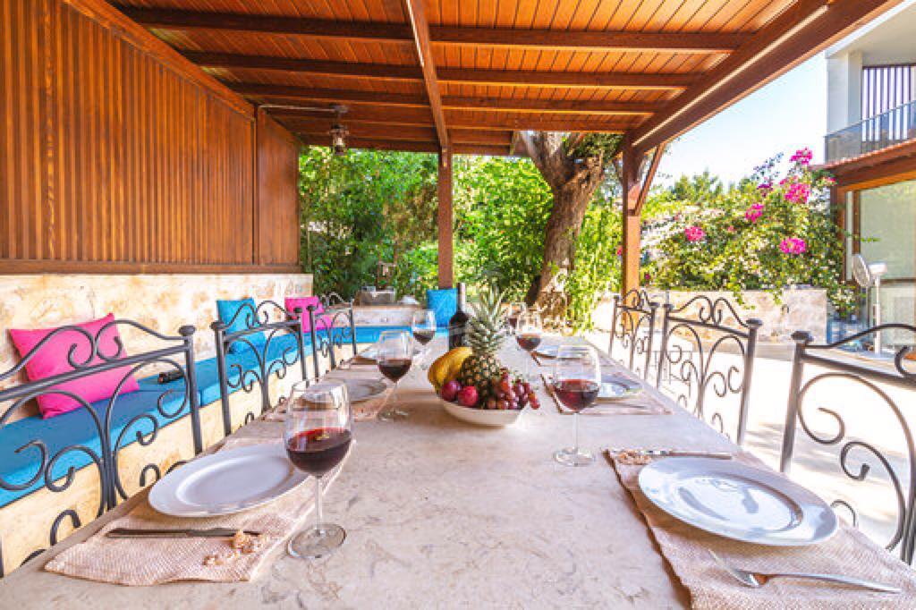 92FD9548-3AC6-41D4-AE76-251BB69999E4