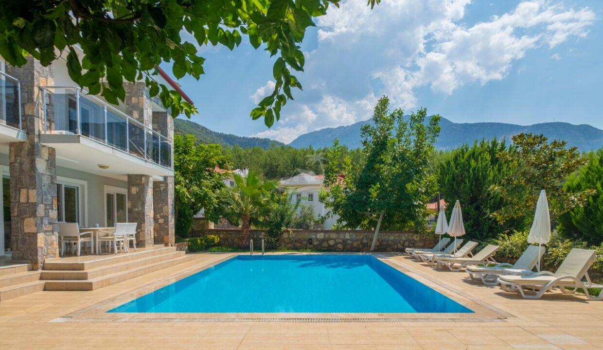 9353af41-6da2-4f77-8883-e5a6e15038c4