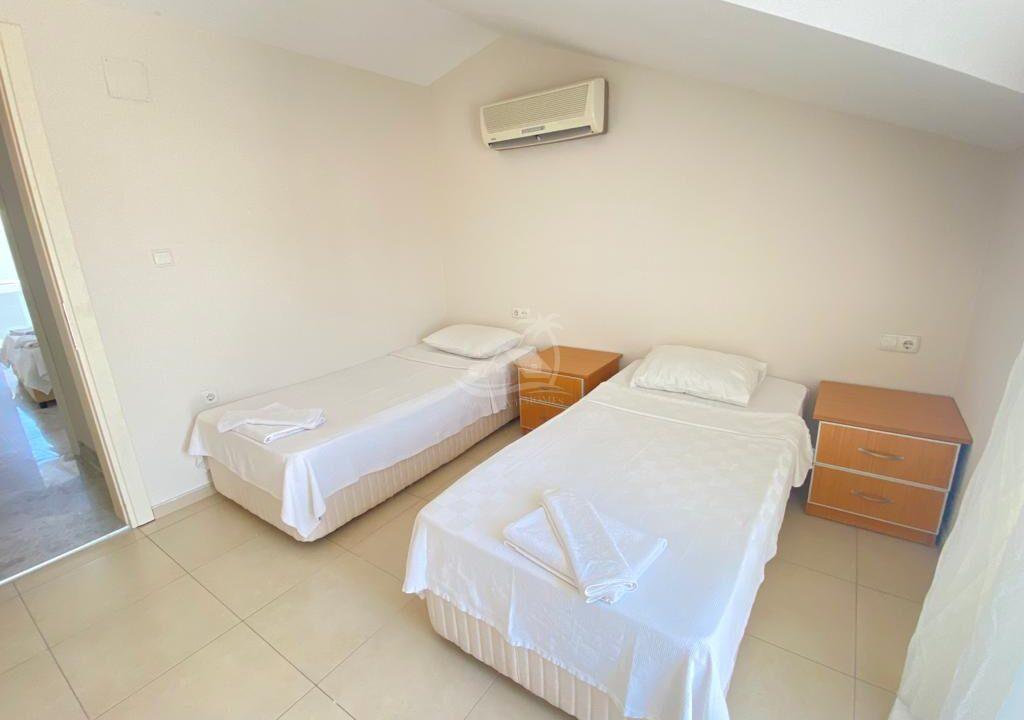 9B7A6FA0-DE4E-4F3A-BBB8-83ECE20CA897