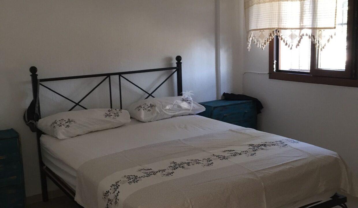 A80ADAB8-D8B7-4B31-82E7-85577238A98B