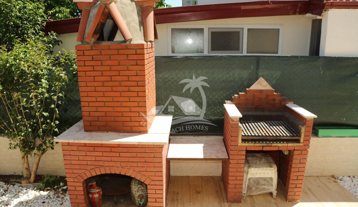 BC33627C-952B-40F7-8DFD-31B6C4DCFF20