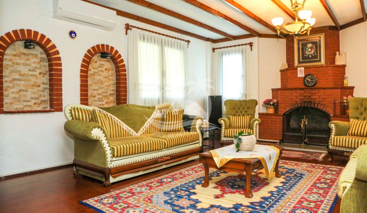 C97EDCBB-3374-4DB7-8796-427D970E7CF6