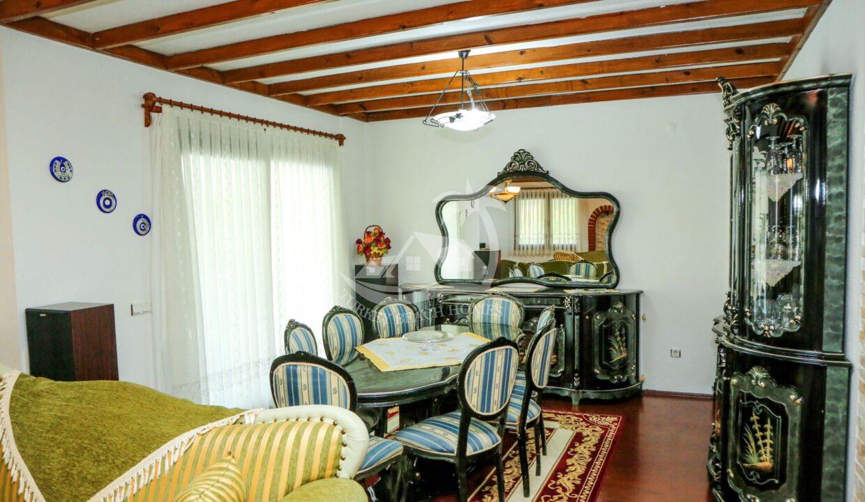 D454E410-D313-4EB7-82CD-E93FF31881D1