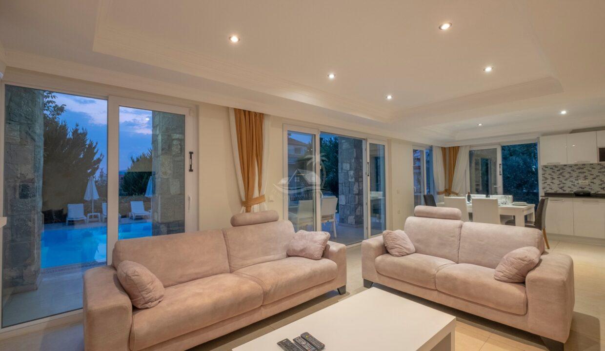 d4507a34-66c8-4486-9df2-8ef4c956597c