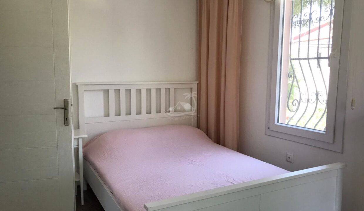 15281E1D-5C2B-4798-AC2C-8F7E314F2889