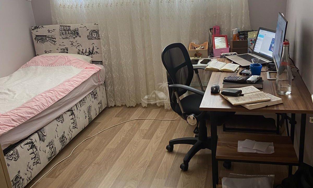 185c3960-2dbf-4fca-8e87-490bd6a46eee