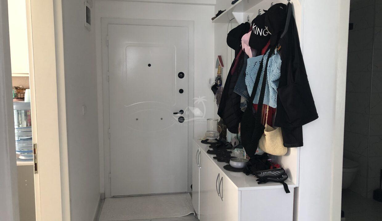 1DD7524D-DC1C-4DF8-9242-F9B5C49AD93C