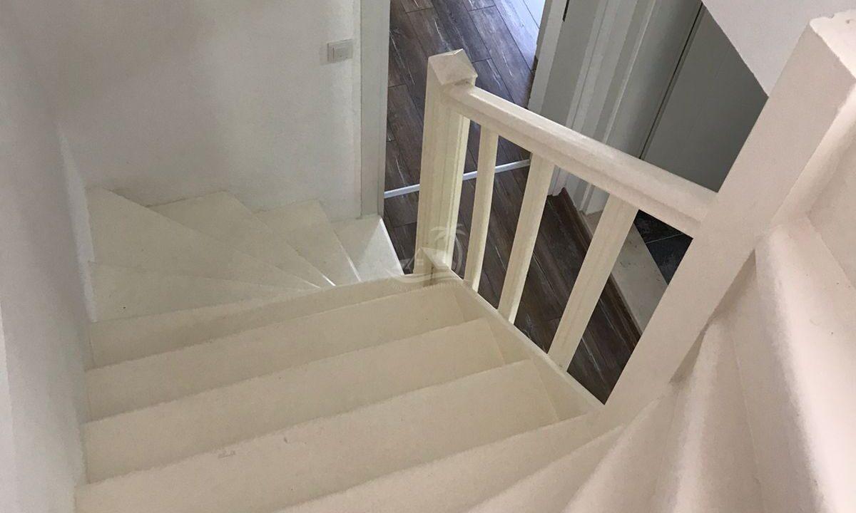 3174ECF1-8CD9-413C-9301-75E6DE67BC9F