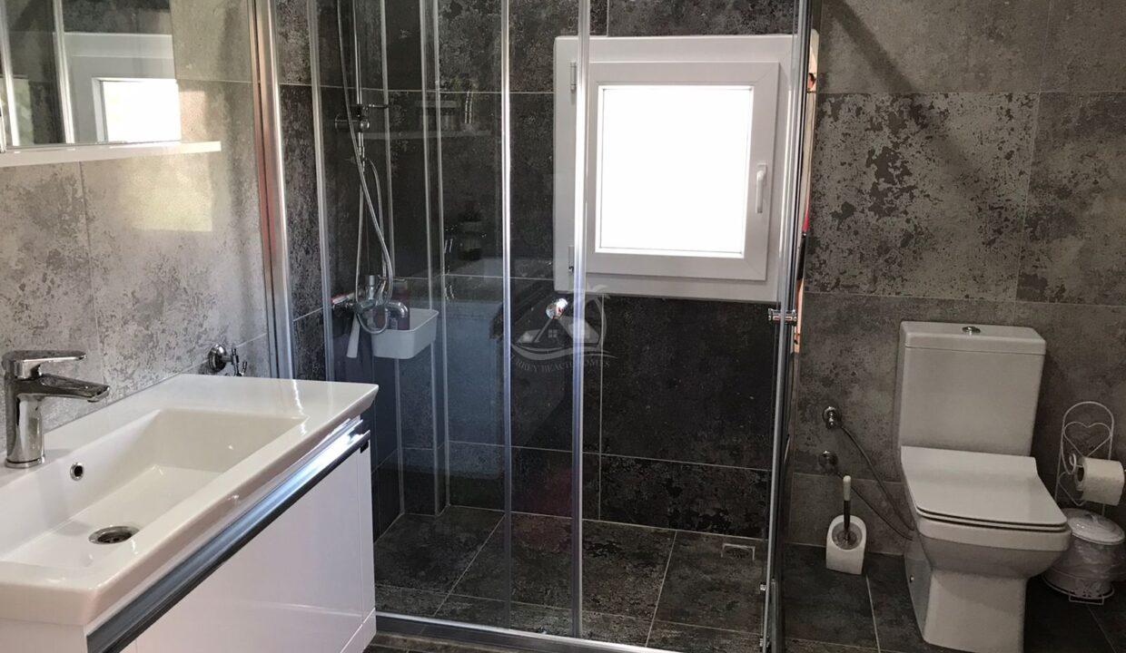 4428C8CF-A987-415A-B07A-0956D3270CC4