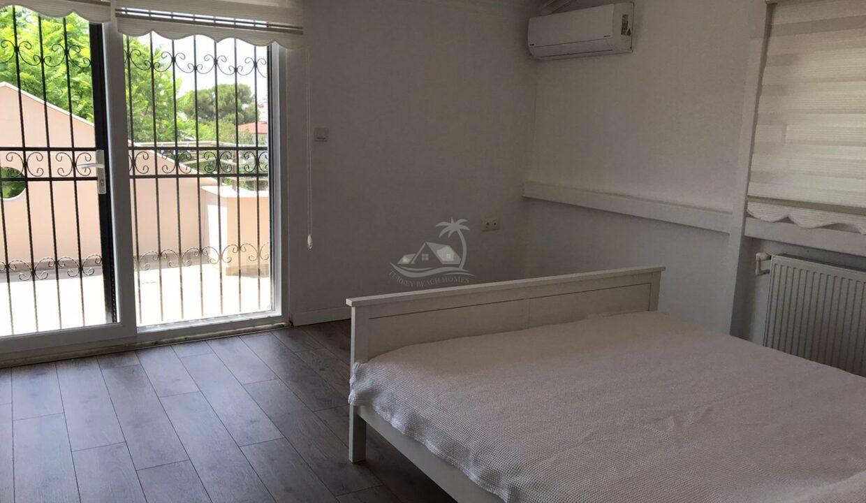 4B5B85DB-8EAB-43DE-80C9-D1830561C275