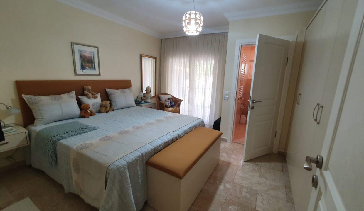 55B0CF50-ACE5-464C-9BFE-74A4B58B501A