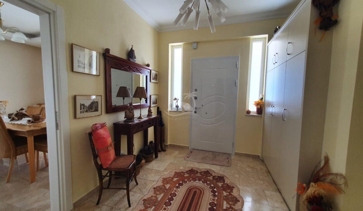 5CC24E09-DDED-46EB-A074-55F6B47447C4