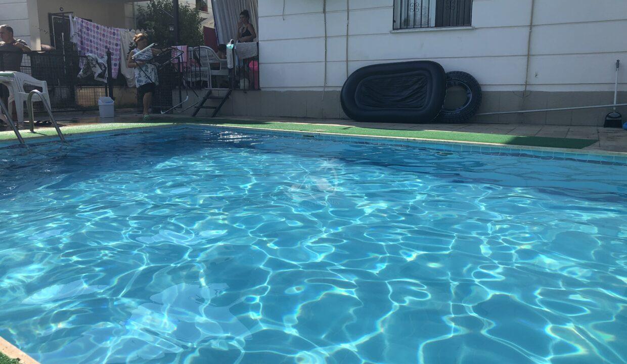 721E9855-5FB0-491D-8A31-FAE41C4C3264