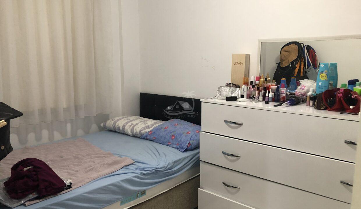 90BB50C1-DFD3-4026-8DC2-95364765F674