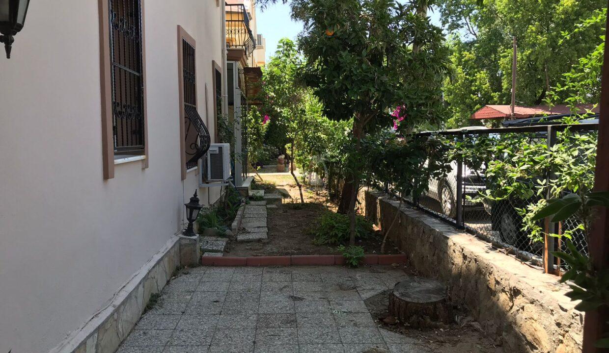 D005F903-5B4C-454D-A6F8-A84534DBD0AC