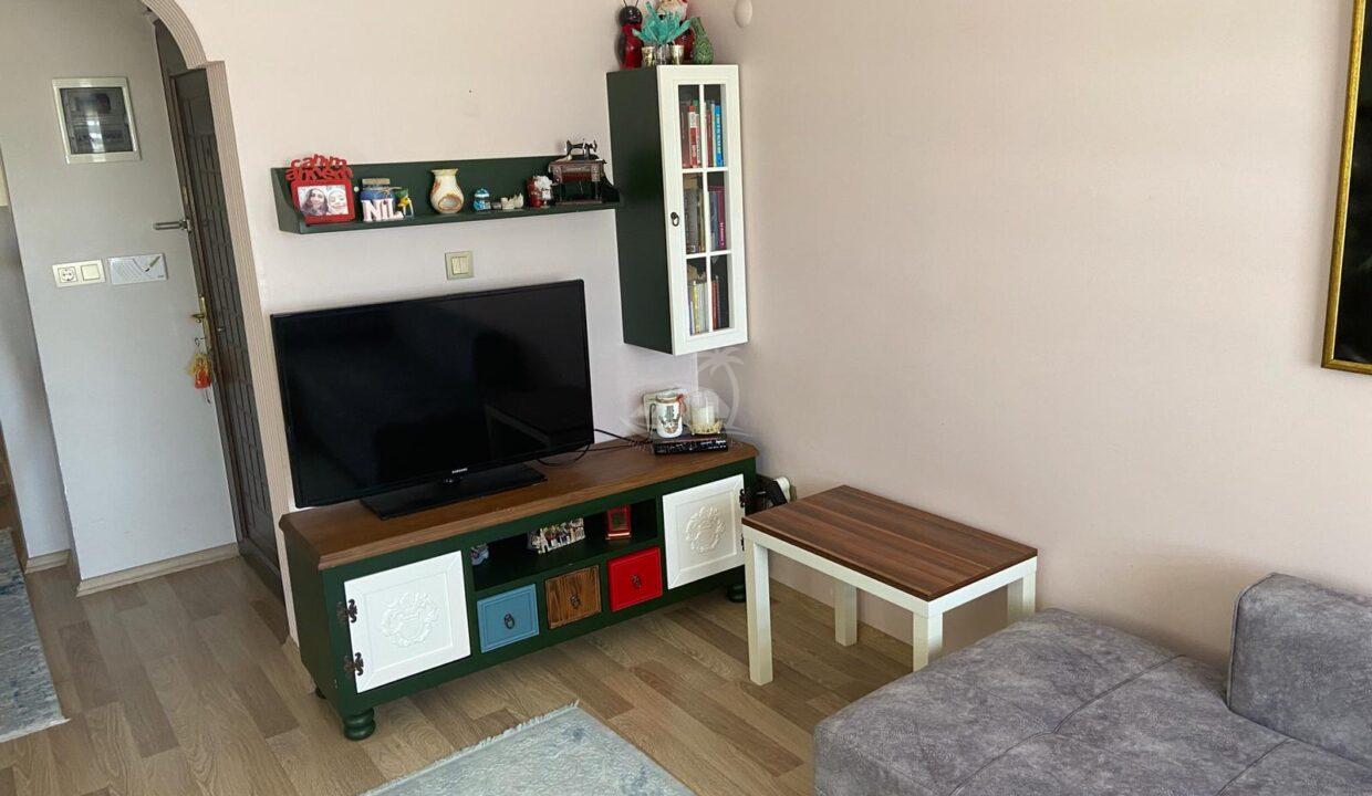 e2d0db33-926e-44a8-9427-9962b9e00d7f