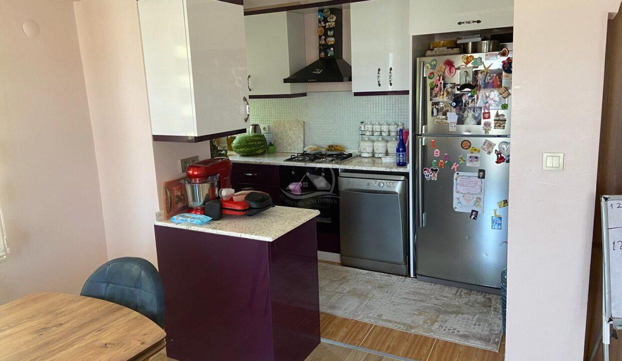 e7a348af-d04b-47de-a34d-90230769e2ac