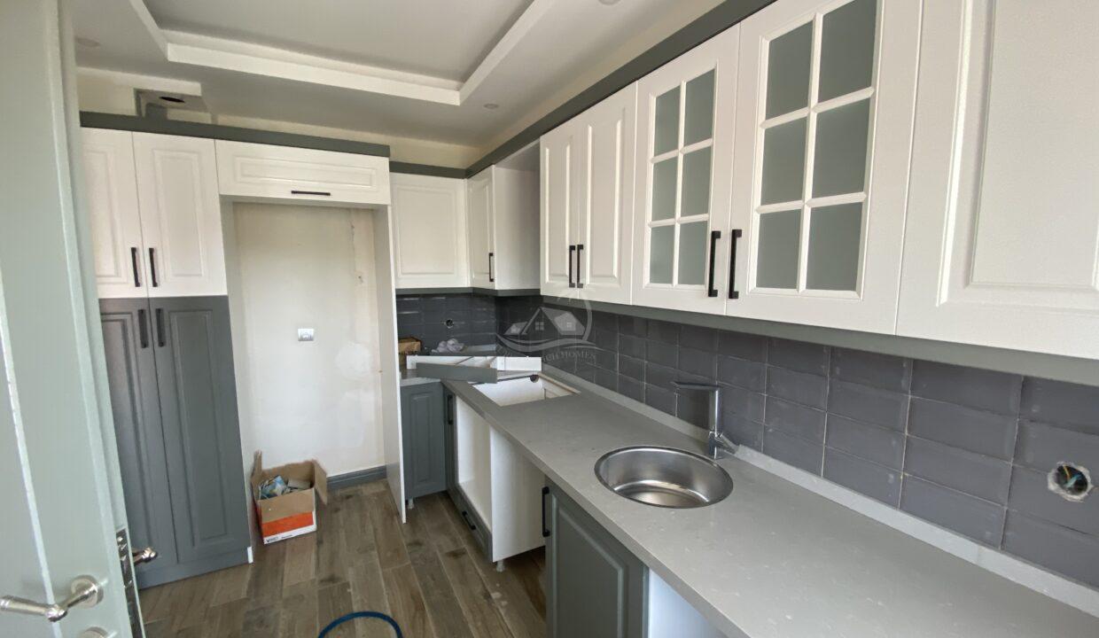 7FFC8B79-6A02-4587-9D93-2A15E277F7E1