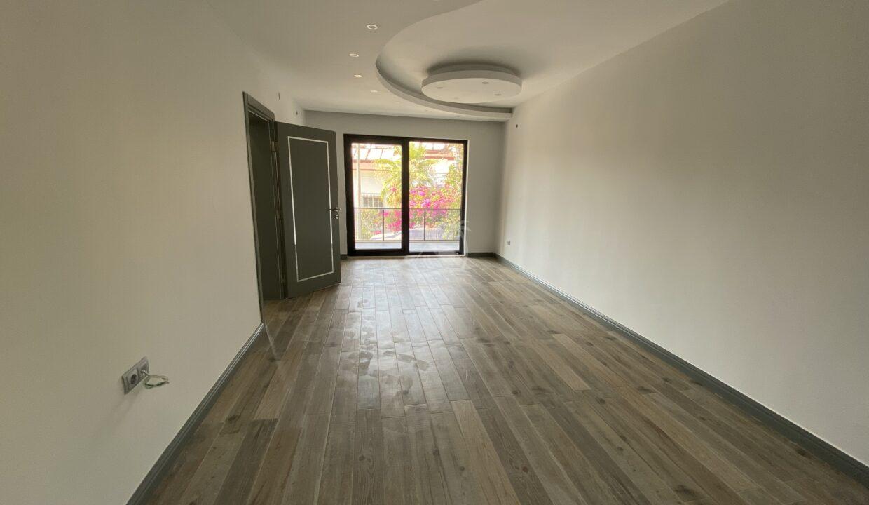 85DB4A94-683D-4A2C-9746-61CA5B2AB939