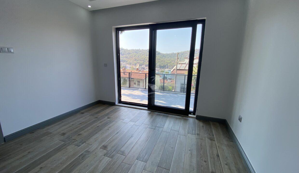 A703C851-E087-4493-9A57-B62424736575