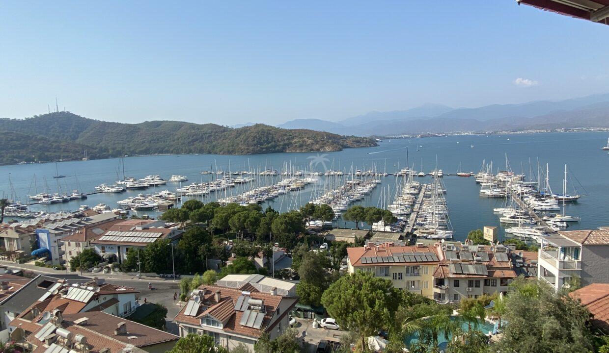 ABFC048C-3561-4CBE-8A90-C066ACFFEC62