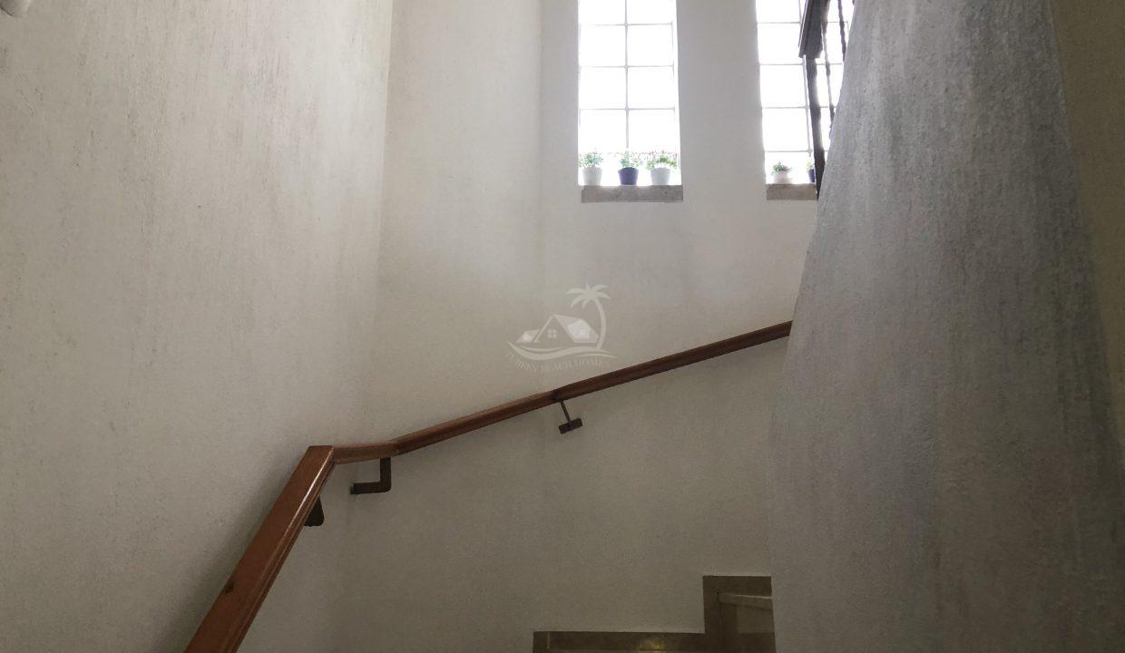 379D844B-223D-4200-B2ED-6816BB88FBE6