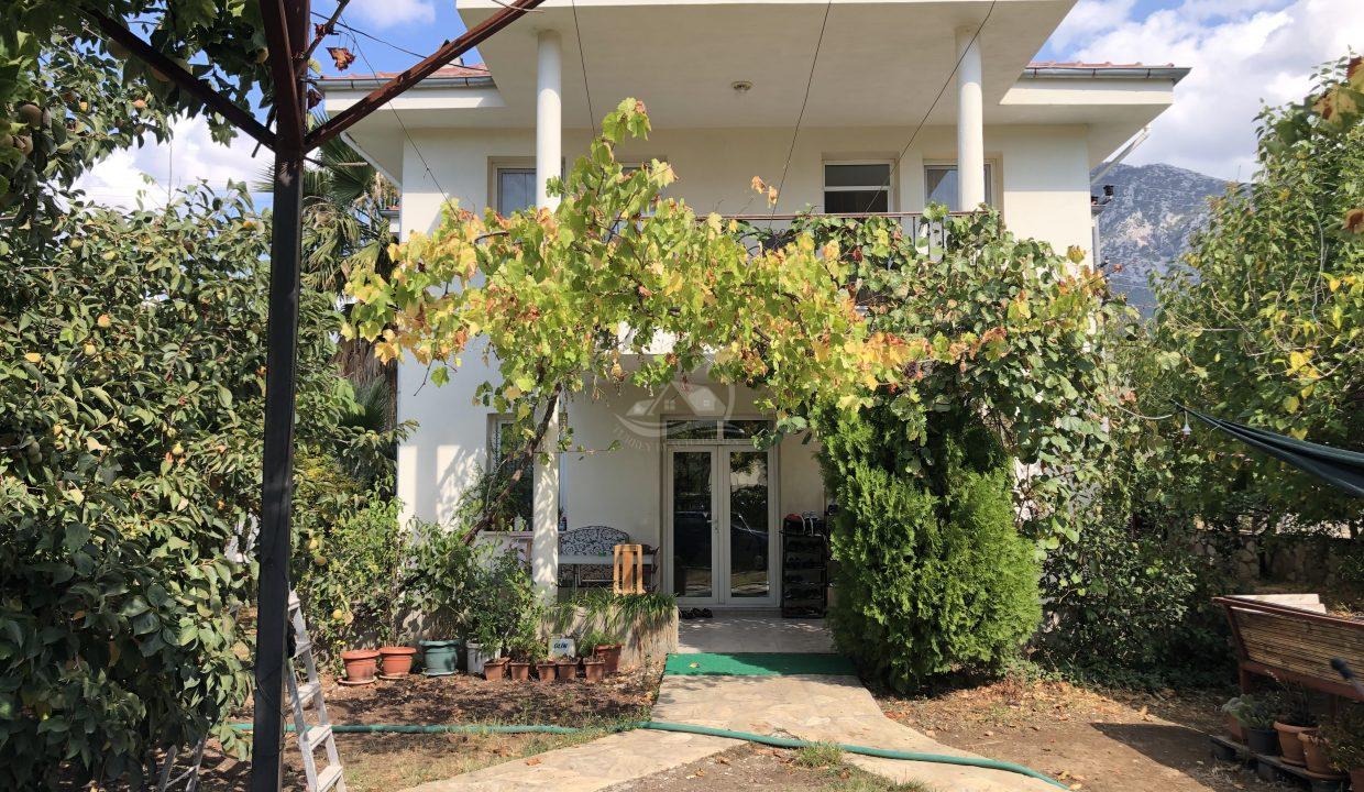 83A47EB7-02E1-4FA3-AC4E-9EDEDB1ED21E