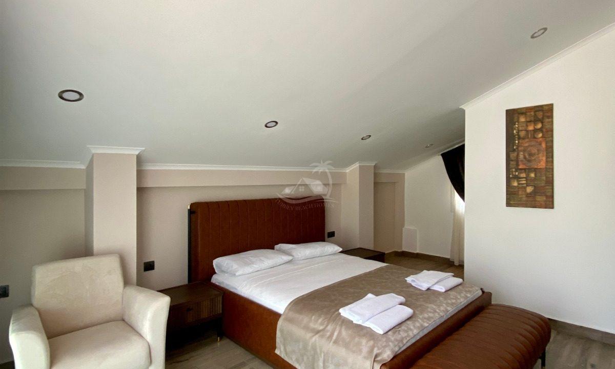 9FA4A528-EAE8-4F1E-9A03-E87AF7E51E02