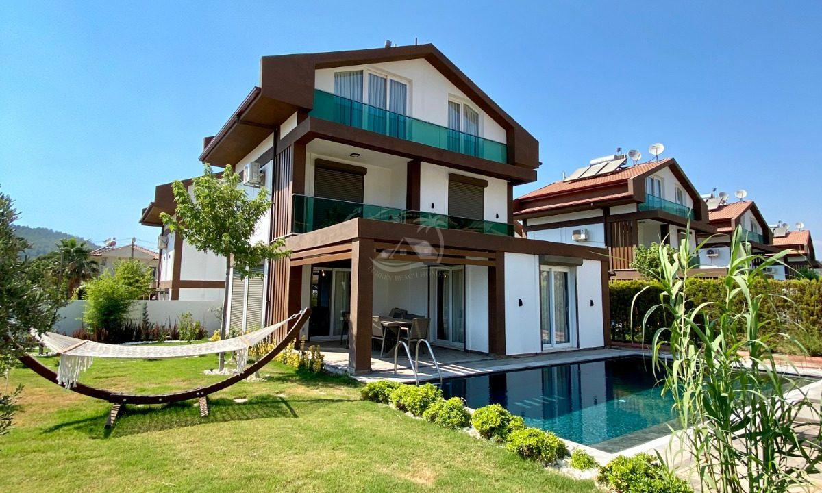 E997045E-0634-4C15-807B-2F104C17CC6F