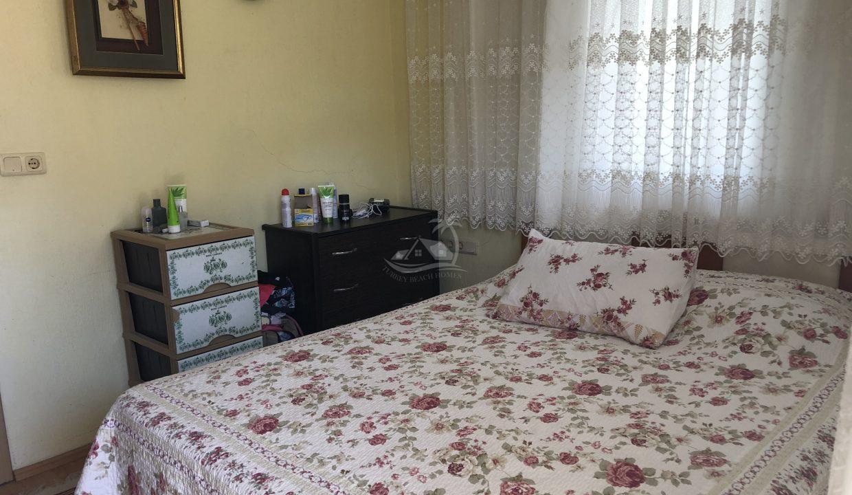 F1DF5509-C98D-4A64-B579-116F3F1A8FB9