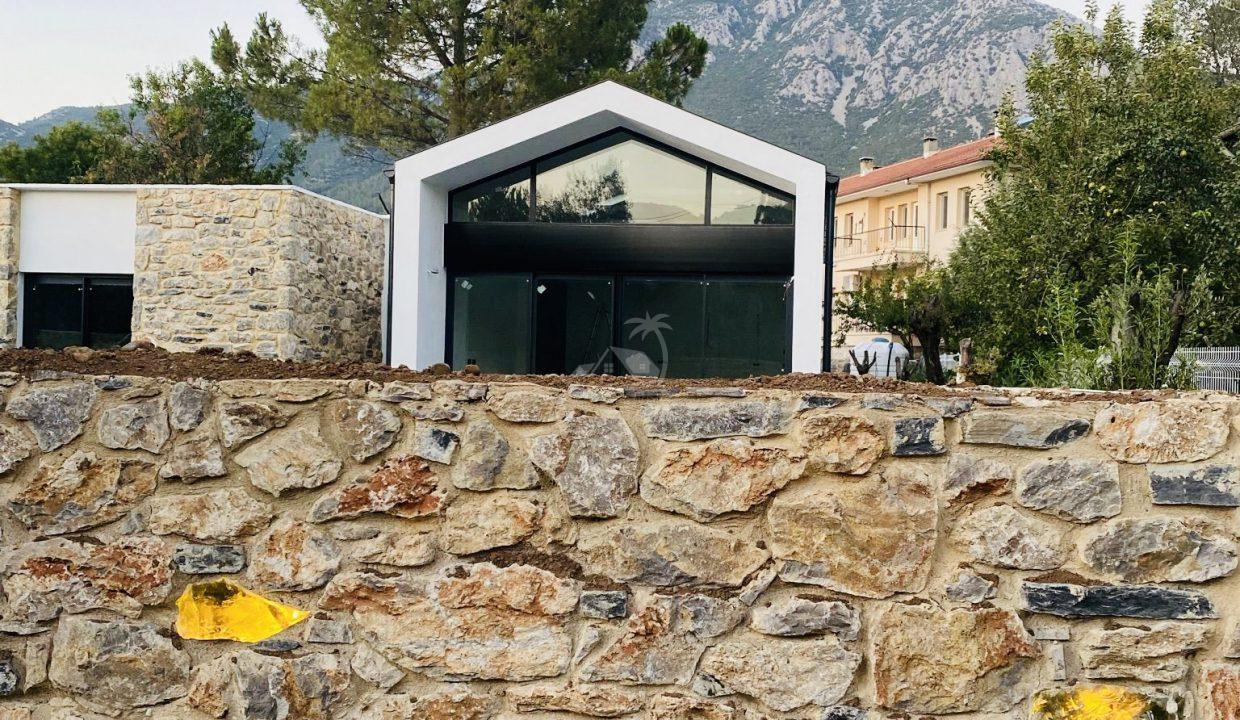 05B53B98-4AE5-4B6A-AC52-0A7A75F7D9BA