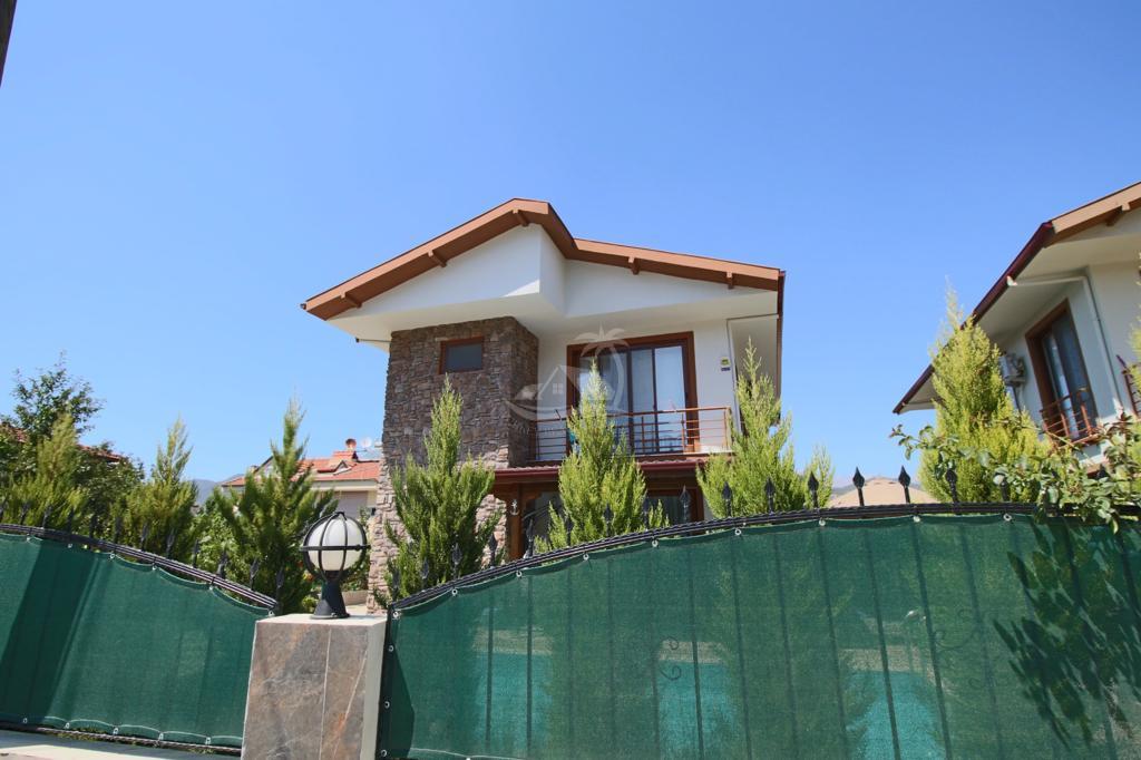 0A5A78FA-89DB-42DD-97A8-6C456AE8557D